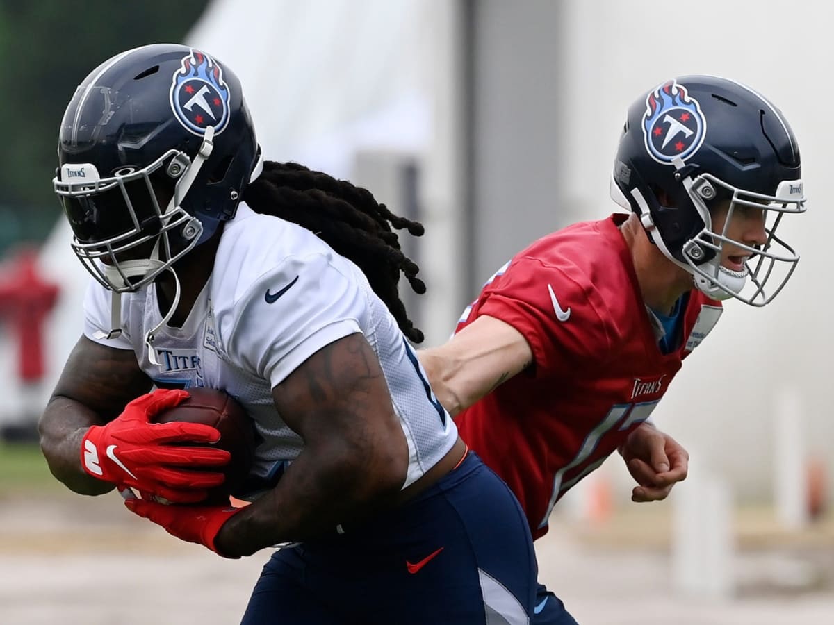 Derrick Henry Is the NFL's Best RB, But the Titans Shouldn't Re-Sign Him -  InsideHook