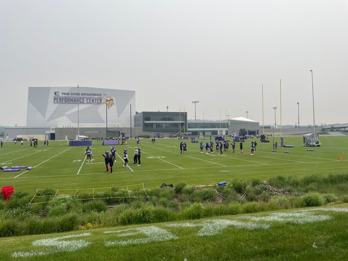 Vikings CBs Mekhi Blackmon, Akayleb Evans leave Thursday's practice -  Sports Illustrated Minnesota Vikings News, Analysis and More