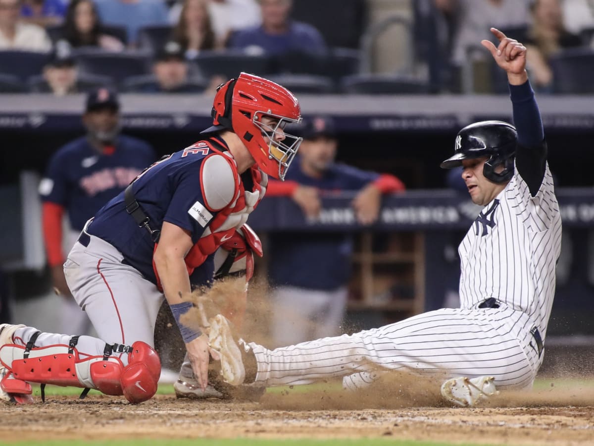 New York Yankees SS Isiah Kiner-Falefa Owns Up to Costly Mistake in Loss to  Chicago White Sox - Sports Illustrated NY Yankees News, Analysis and More