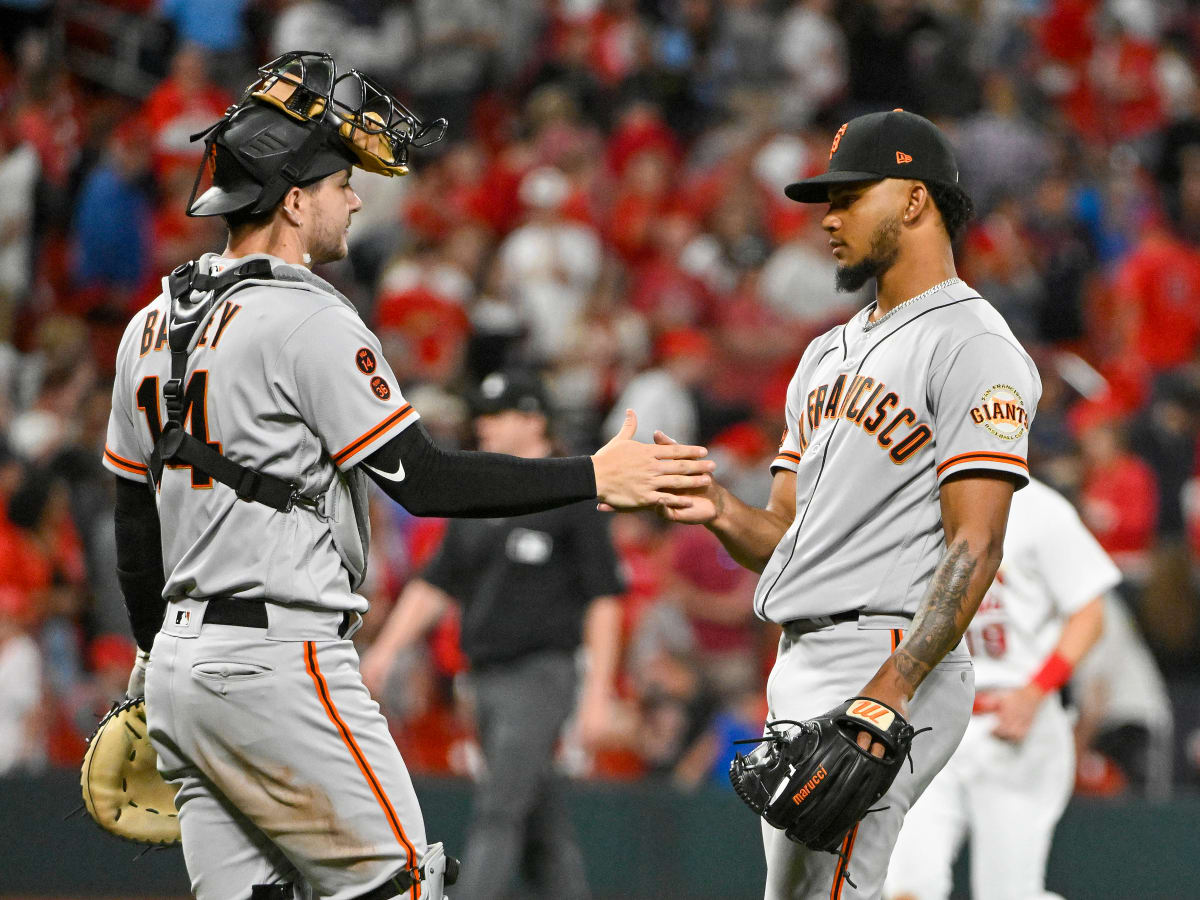 Giants' Camilo Doval, Brandon Crawford honored Friday