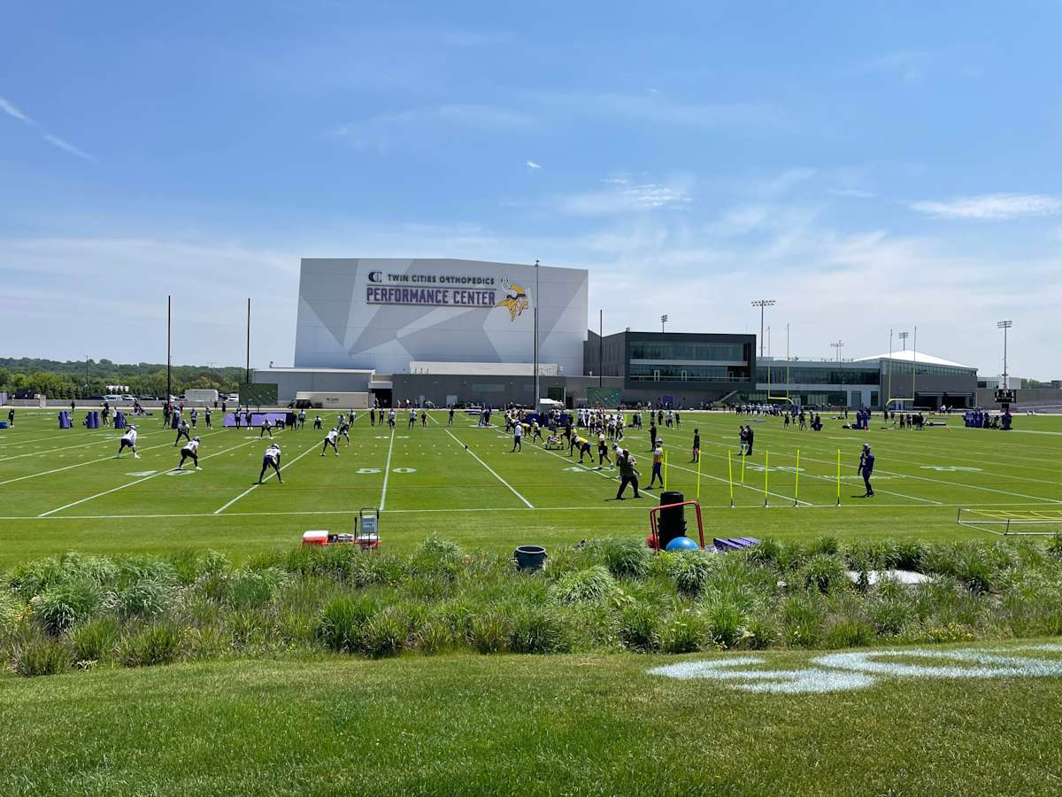 Vikings Cam Bynum, Josh Metellus speak at OTAs