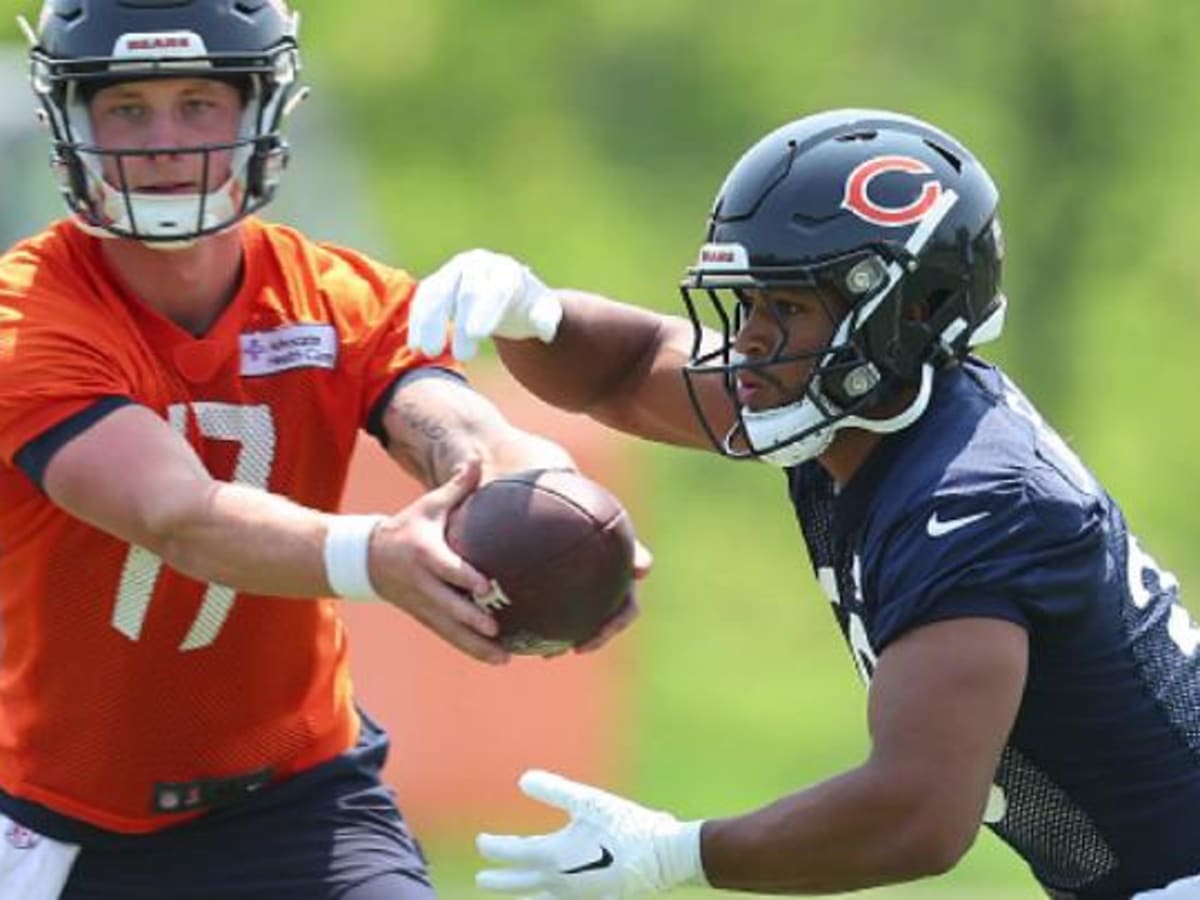 Roschon Johnson among 3 Bears players to change jersey numbers