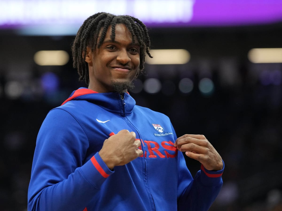 Sixers' Tyrese Maxey Dodges Question About Eagles vs. Cowboys