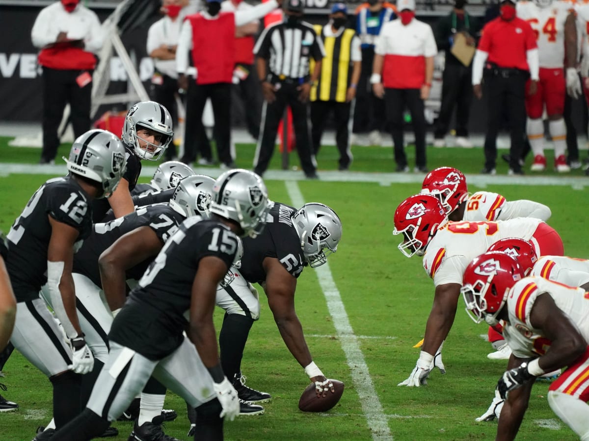 Oakland Raiders Make NFL Season Bearable – Rolling Stone