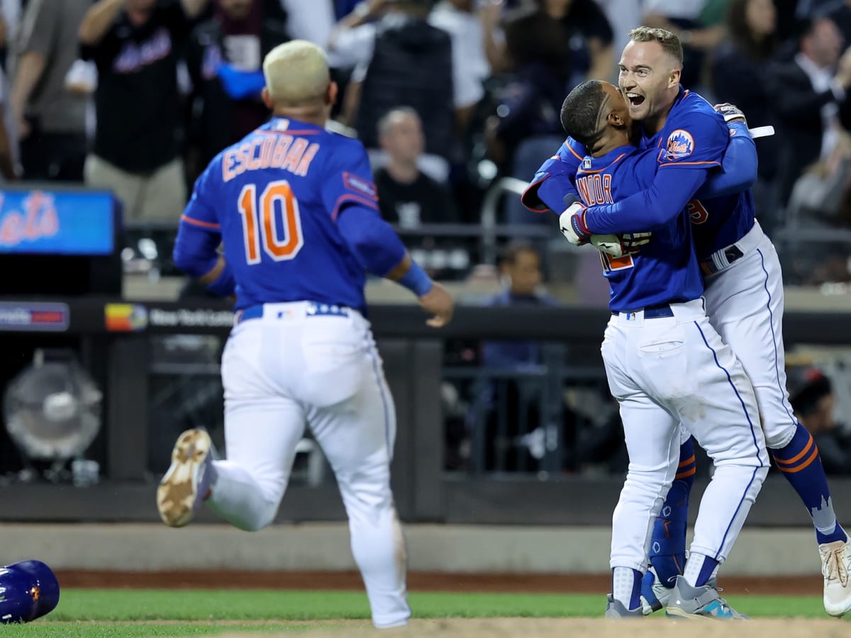 TRADE: The Chicago Cubs And New York Mets Made A Deal - Fastball