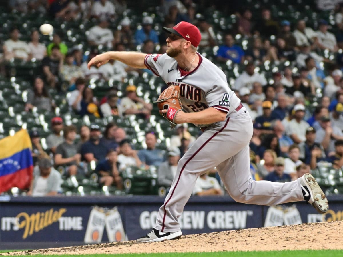 Merrill Kelly, Giant Killer No More - Sports Illustrated Arizona  Diamondbacks News, Analysis and More