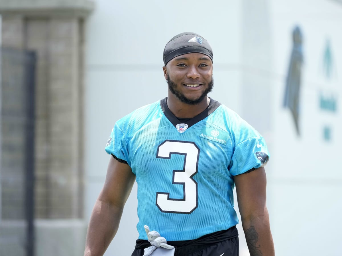 Carolina Panthers waive rookie running back Tiyon Evans