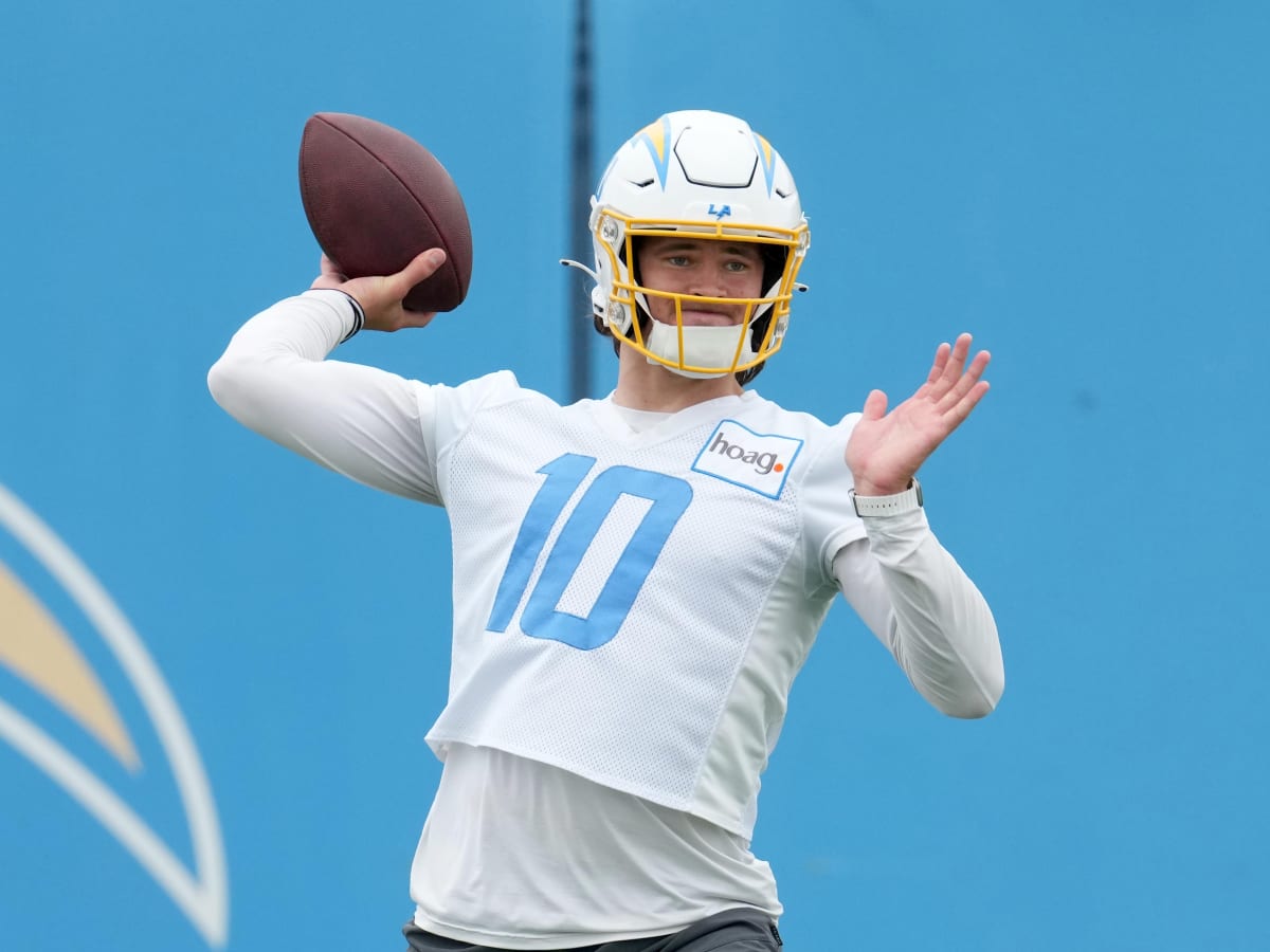 NFL Writer Believes 2023 Could Be Chargers' Last Super Bowl Chance With  Current Core - Sports Illustrated Los Angeles Chargers News, Analysis and  More