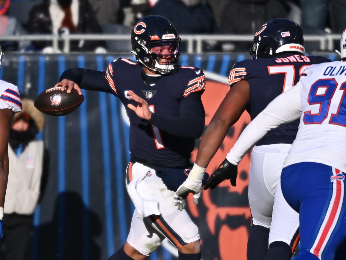 How extra work with Justin Fields can help Bears receivers - Sports  Illustrated Chicago Bears News, Analysis and More