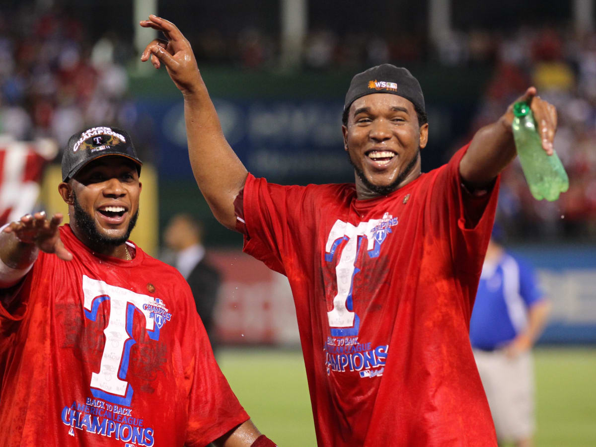 Texas Rangers send longtime shortstop Elvis Andrus to A's