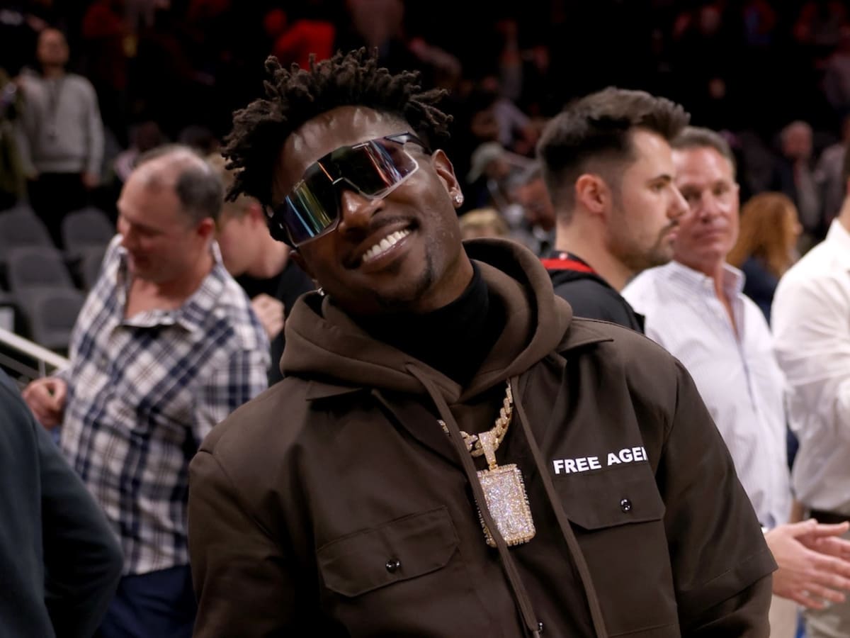 Ex-Steeler Antonio Brown claims he doesn't own Albany Empire — and that  he's a 'foreign national'