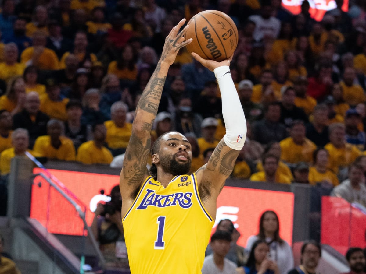 Lakers News: D'Angelo Russell Doesn't View Himself As LA's Point Guard -  All Lakers