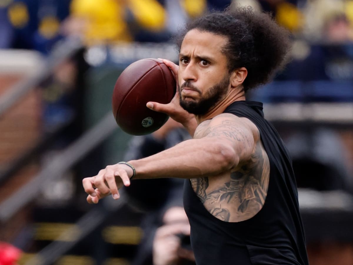 Colin Kaepernick trains with three current NFL quarterbacks - Sports  Illustrated