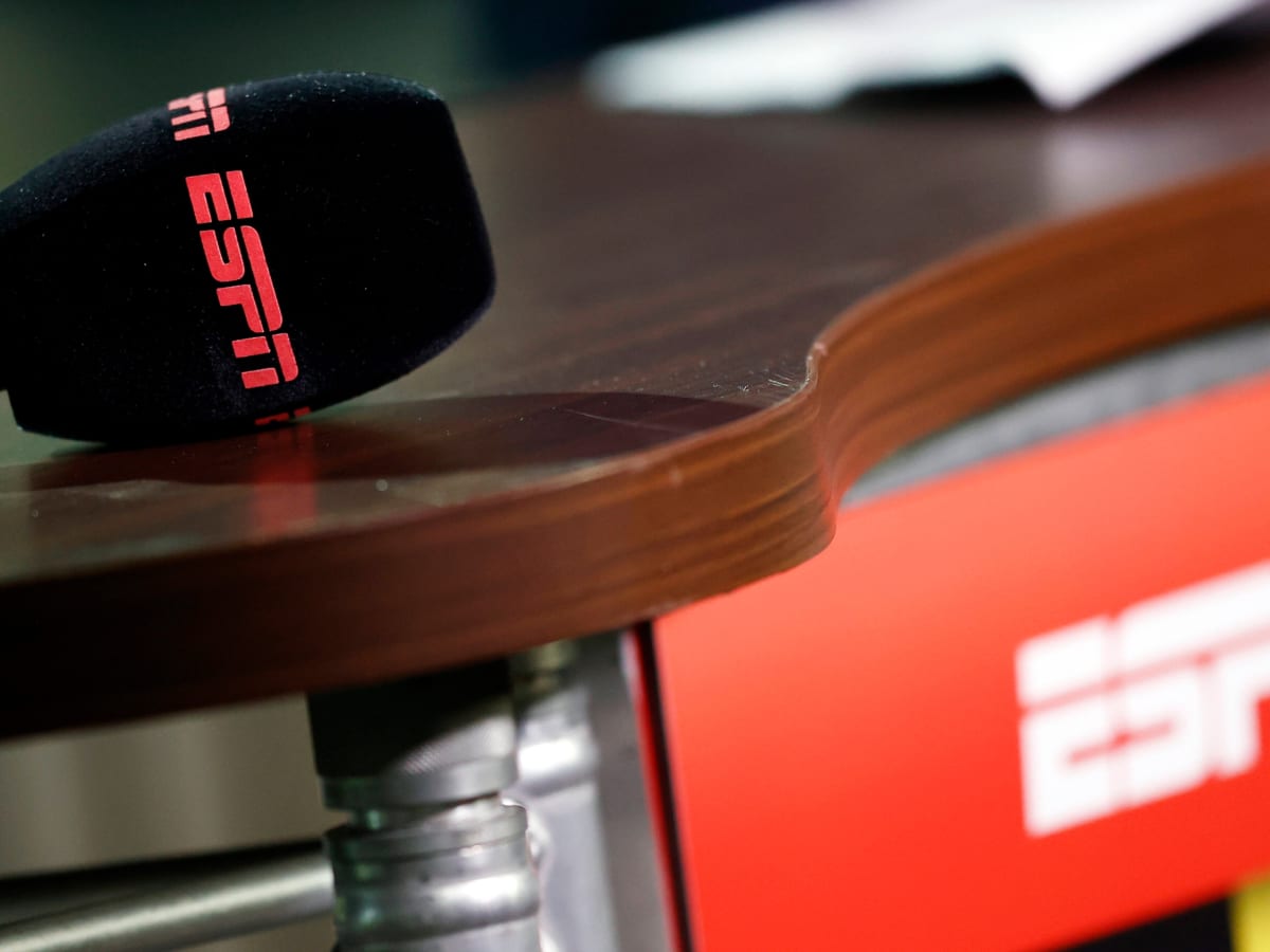 ESPN lays off Monday Night Countdown hosts Suzy Kolber and Steve Young