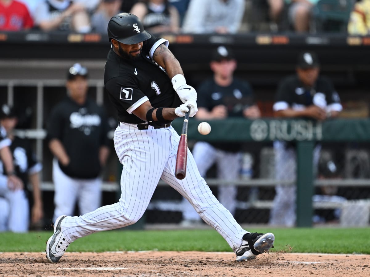 Andrus HR vs former team, surging Chisox 20 hits, rout A's