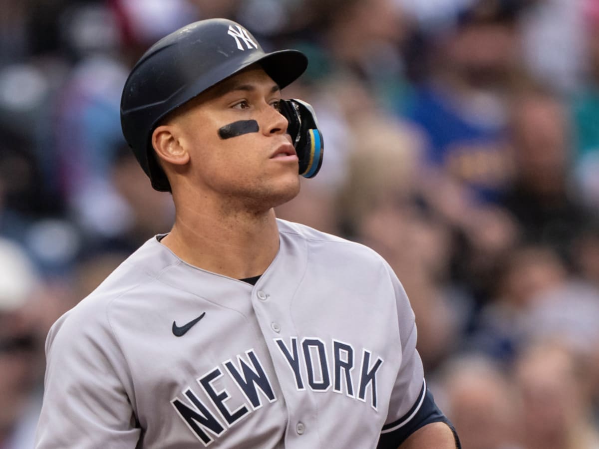 Yankees' Woes Continue, Fall Under-.500 - Sports Illustrated