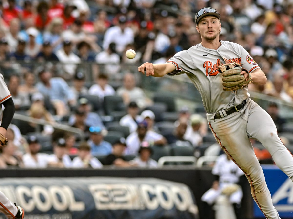 Cameraman at Yankee Stadium injured by wild throw from Orioles shortstop Gunnar  Henderson