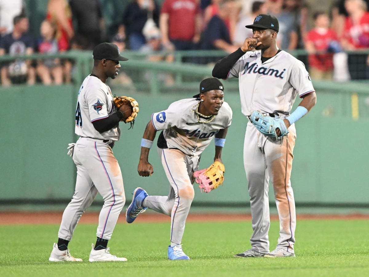Miami Marlins Lose Another Outfielder to Injured List, To Miss Significant  Time - Fastball