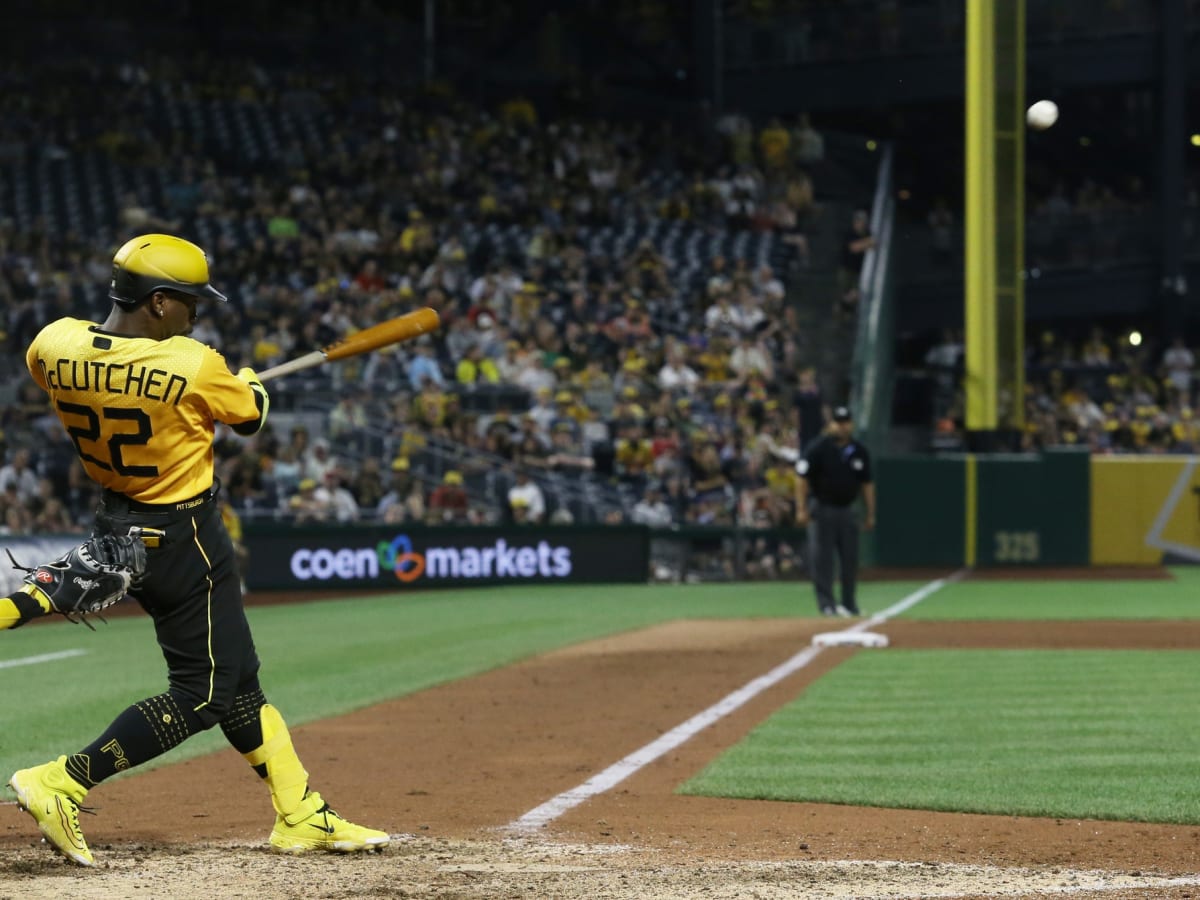 Andrew McCutchen makes stance on future with Pirates clear after brutal  injury update