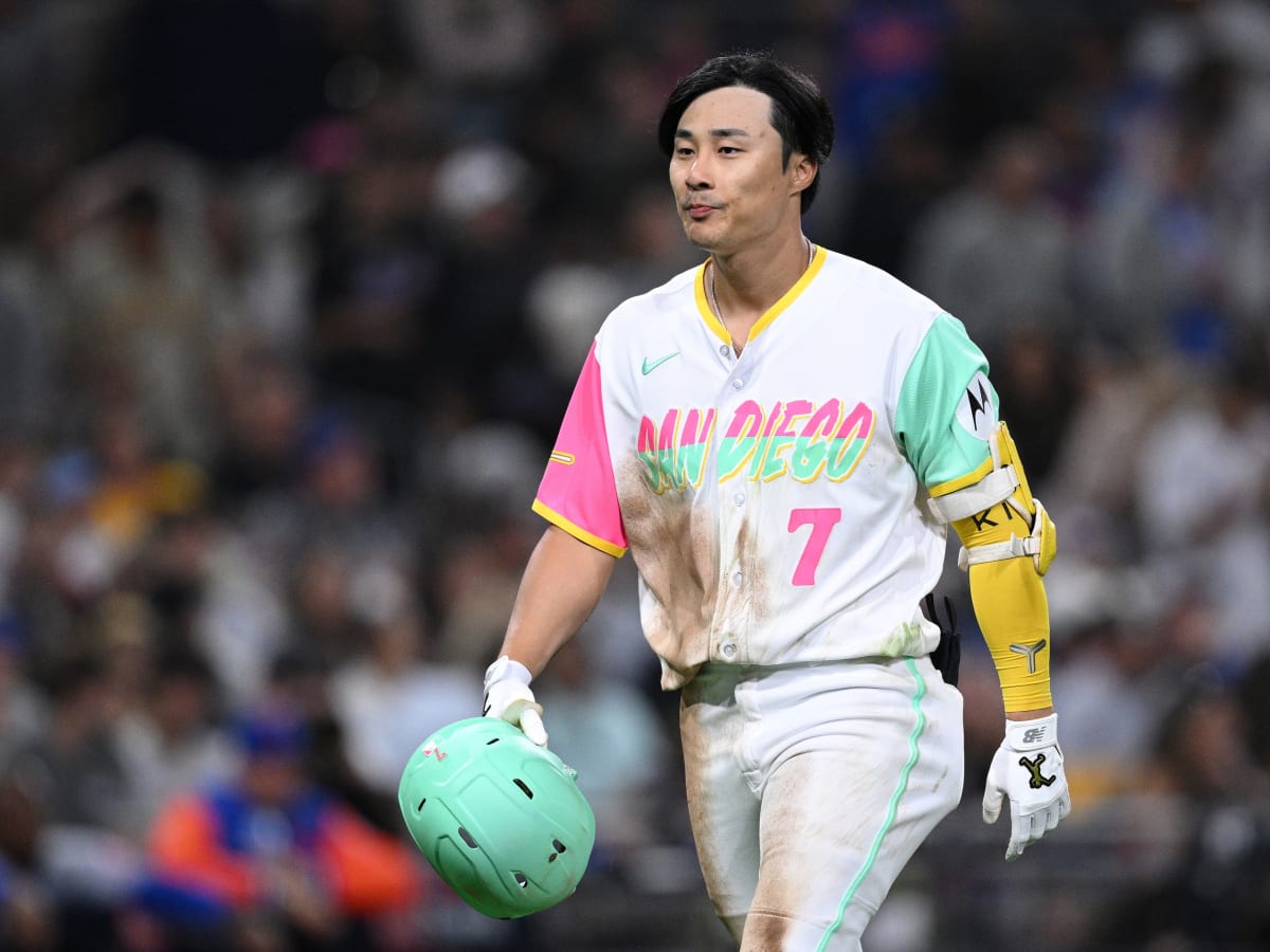 Ha-Seong Kim not just kicking himself in Padres' extra-inning loss