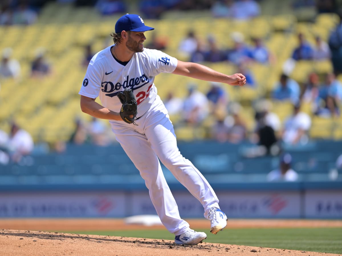 Clayton Kershaw returns to Dodgers: 'I want to be here and I want