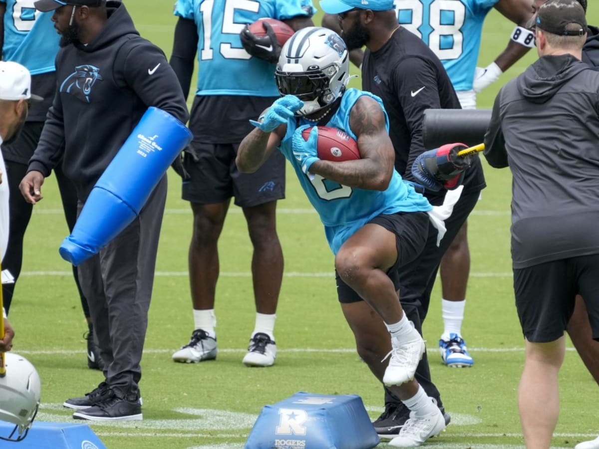 Carolina Panthers running back Miles Sanders runs through drills at the NFL  football team's training camp on Saturday, July 29, 2023, in Spartanburg,  S.C. (AP Photo/Jacob Kupferman Stock Photo - Alamy