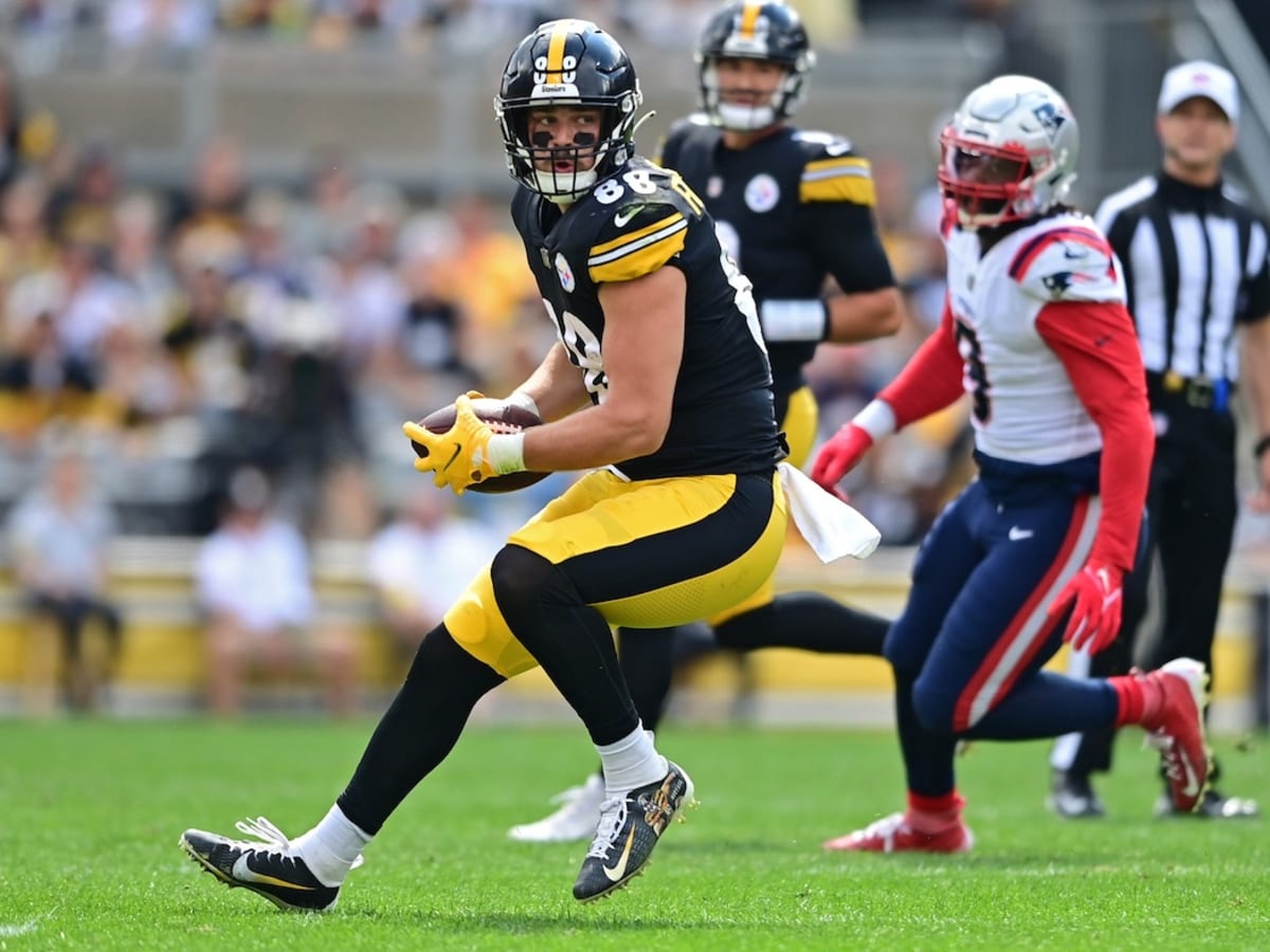 Should Steelers' Pat Freiermuth Be Hopeful For An Elite Level Payday After  New T.J. Hockenson Contract?