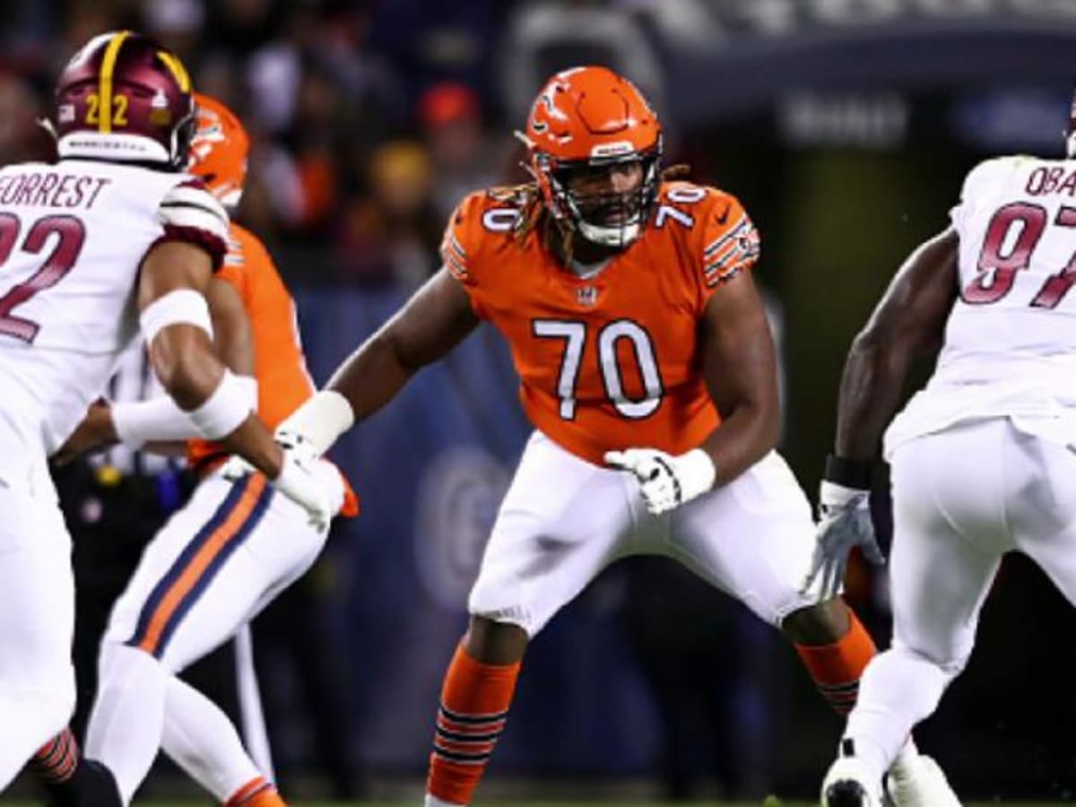 How Braxton Jones improved in Chicago Bears tackle battle - Sports