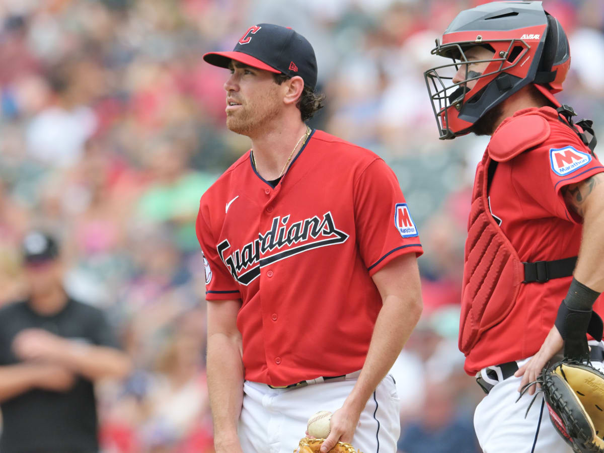 What happened to Shane Bieber? Guardians ace suddenly pulled from