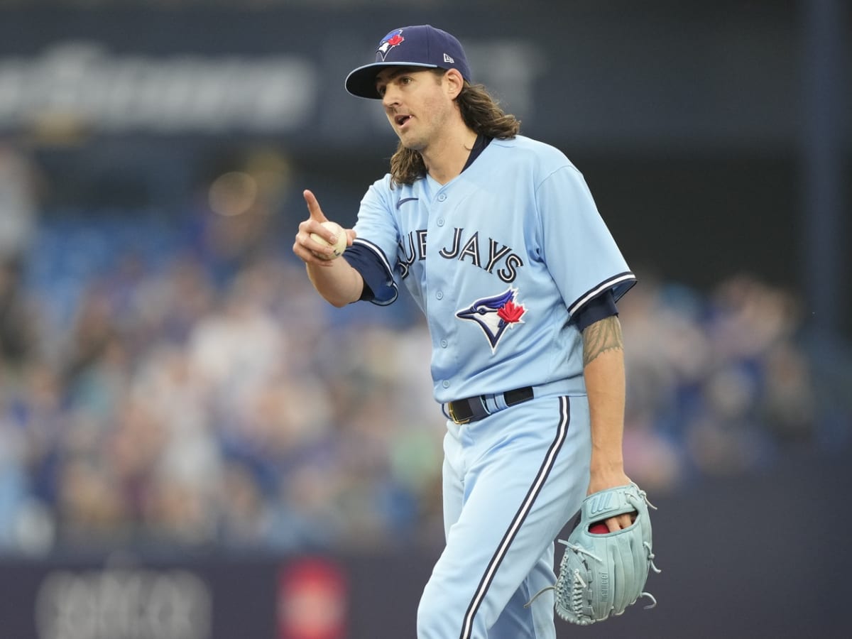 Blue Jays starter Kevin Gausman pulled from second inning with injured  ankle – Winnipeg Free Press