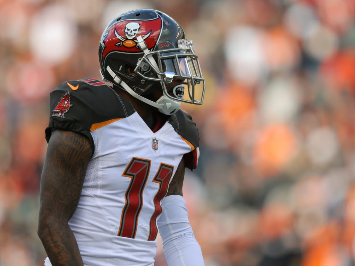 Bucs pursue and catch their target, free agent DeSean Jackson