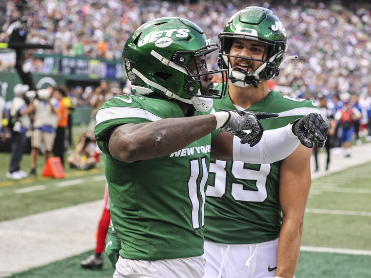 Jets put end Denzel Mims' tenure with trade to Lions