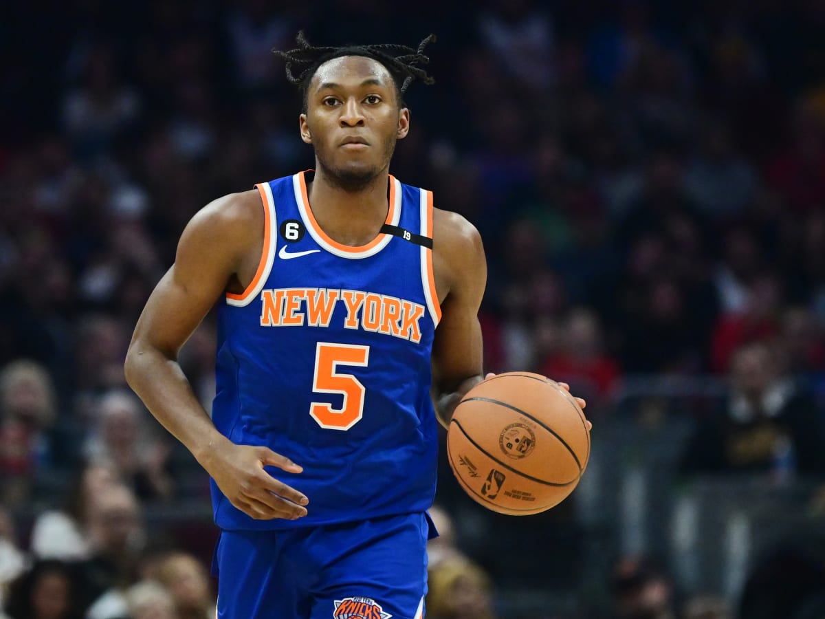 Anonymous NBA Executive Urges New York Knicks To Sign