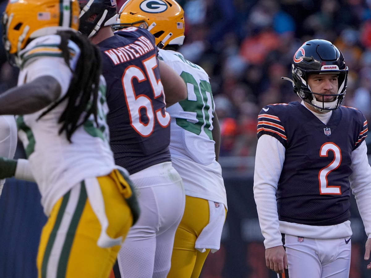 Chicago Bears sign kicker Michael Badgley, Cairo Santos listed as  questionable vs. Giants