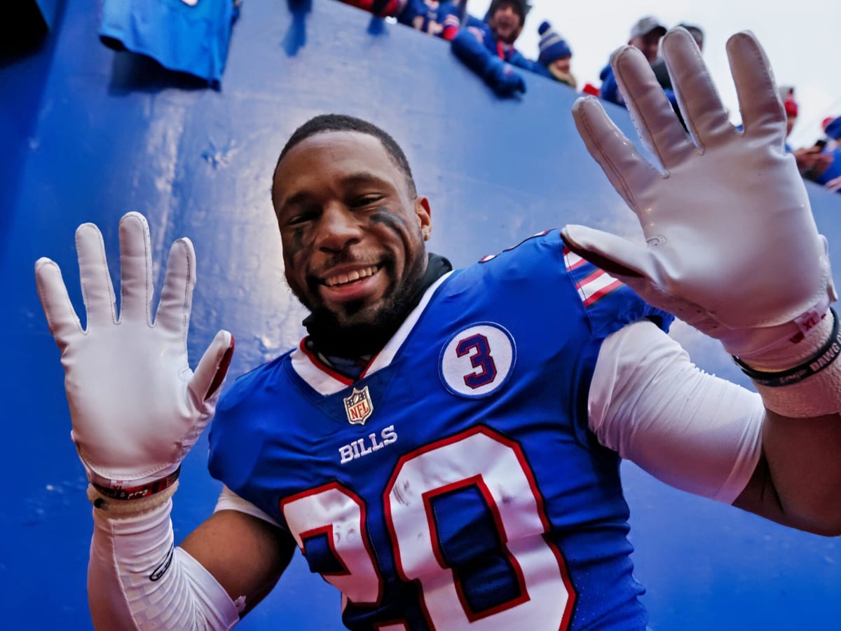 Nyheim Hines injury: Bills RB injured in jet ski accident, expected to miss  entire 2023 NFL season - DraftKings Network