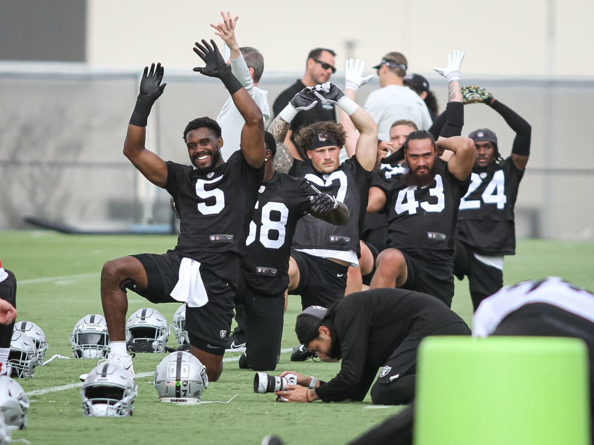 Divine Deablo Wearing the Green Dot in Minicamp (1) - Sports Illustrated  Las Vegas Raiders News, Analysis and More