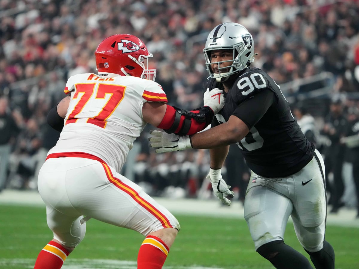 Raiders claim DL Jerry Tillery