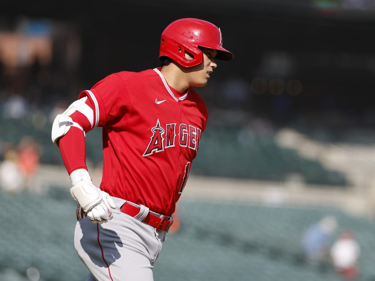 Shohei Ohtani Rumors: Insider Predicts Dodgers Sign Two-Way Star