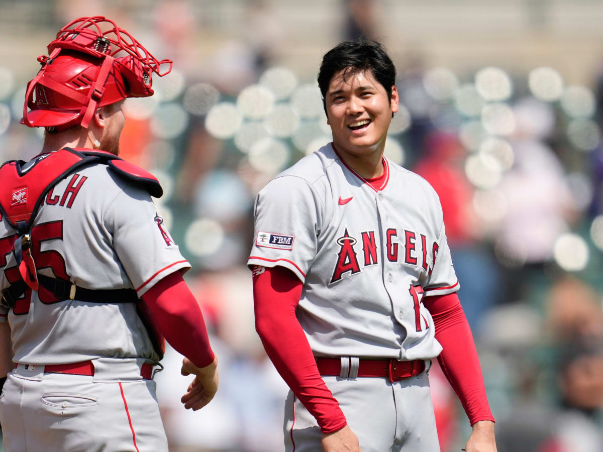 Ohtani throws 1st MLB shutout, Angels sweep Tigers