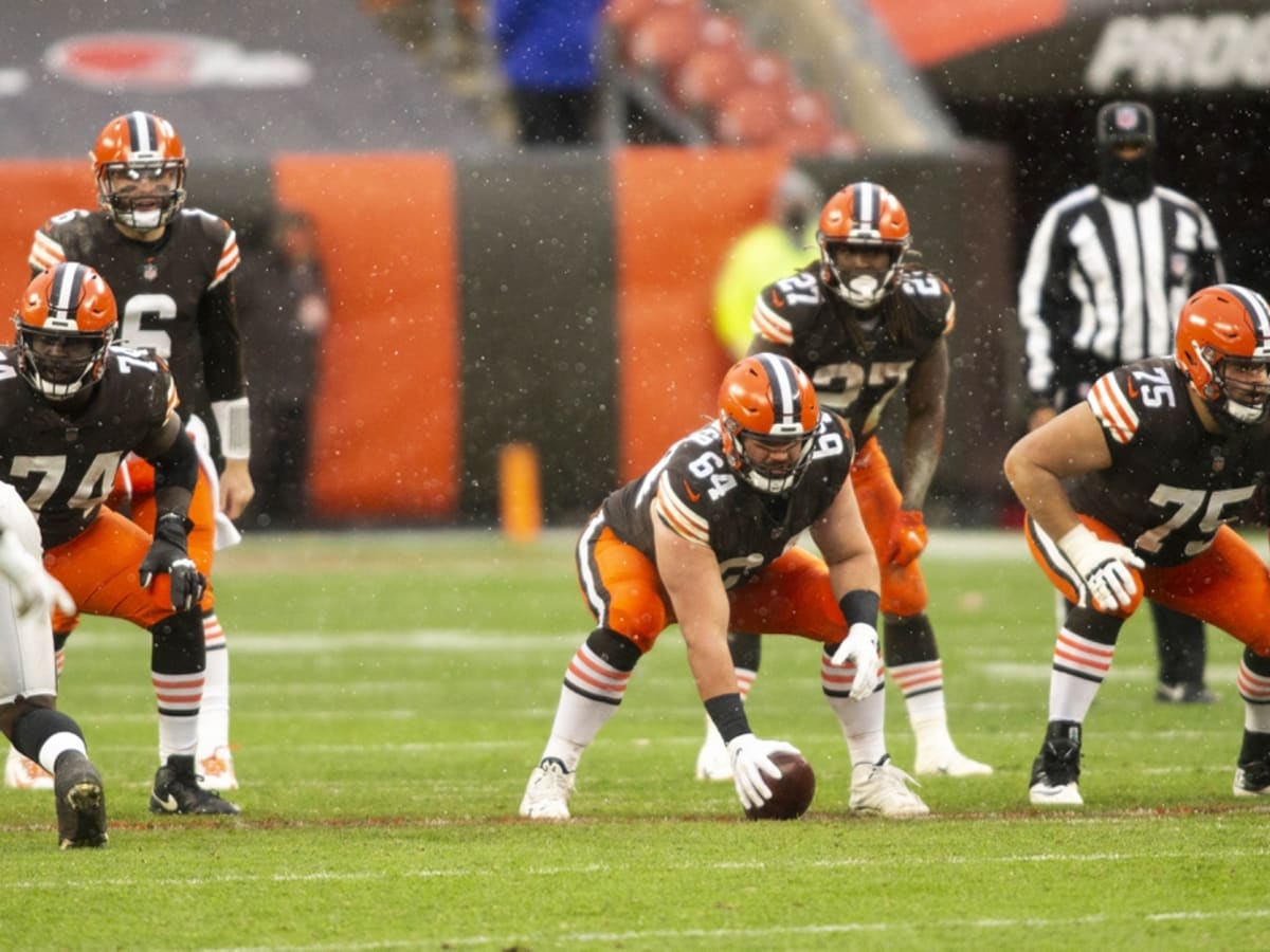 NFL Personnel Seems to Have Ranked Browns David Njoku too low Amongst Tight  Ends - Sports Illustrated Cleveland Browns News, Analysis and More