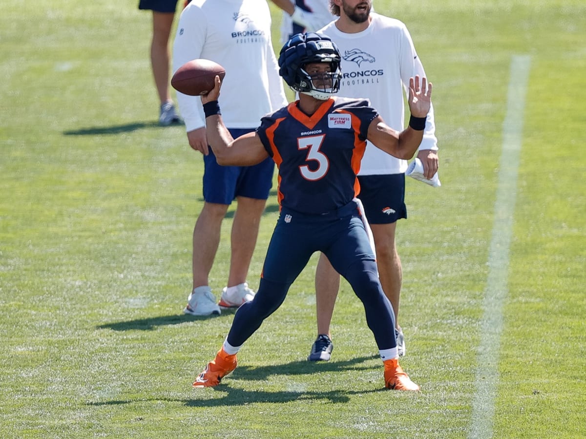 Russell Wilson's first Denver Broncos Training Camp practice