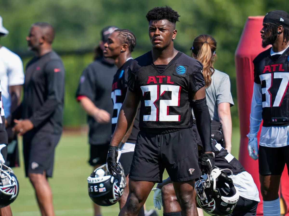 Atlanta Falcons Home Uniform - National Football League (NFL