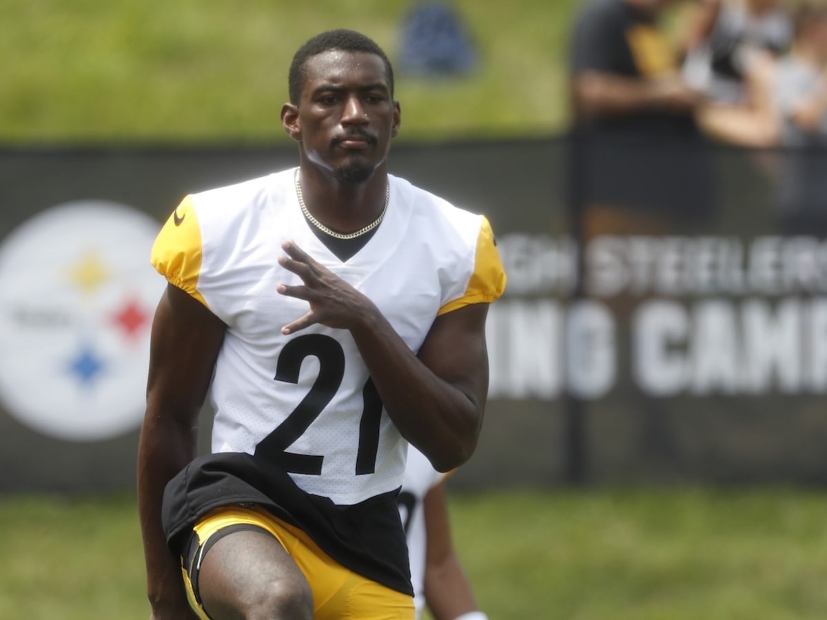 Pittsburgh Steelers wide receiver Hakeem Butler runs a drill during the NFL  football team's training camp in Latrobe, Pa., Saturday, July 29, 2023. (AP  Photo/Gene J. Puskar Stock Photo - Alamy