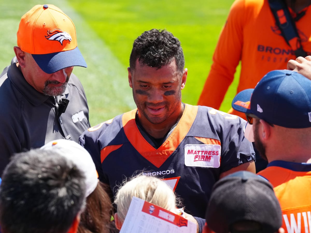 Russell Wilson trashes infamous 'Broncos Country, Let's Ride' catchphrase