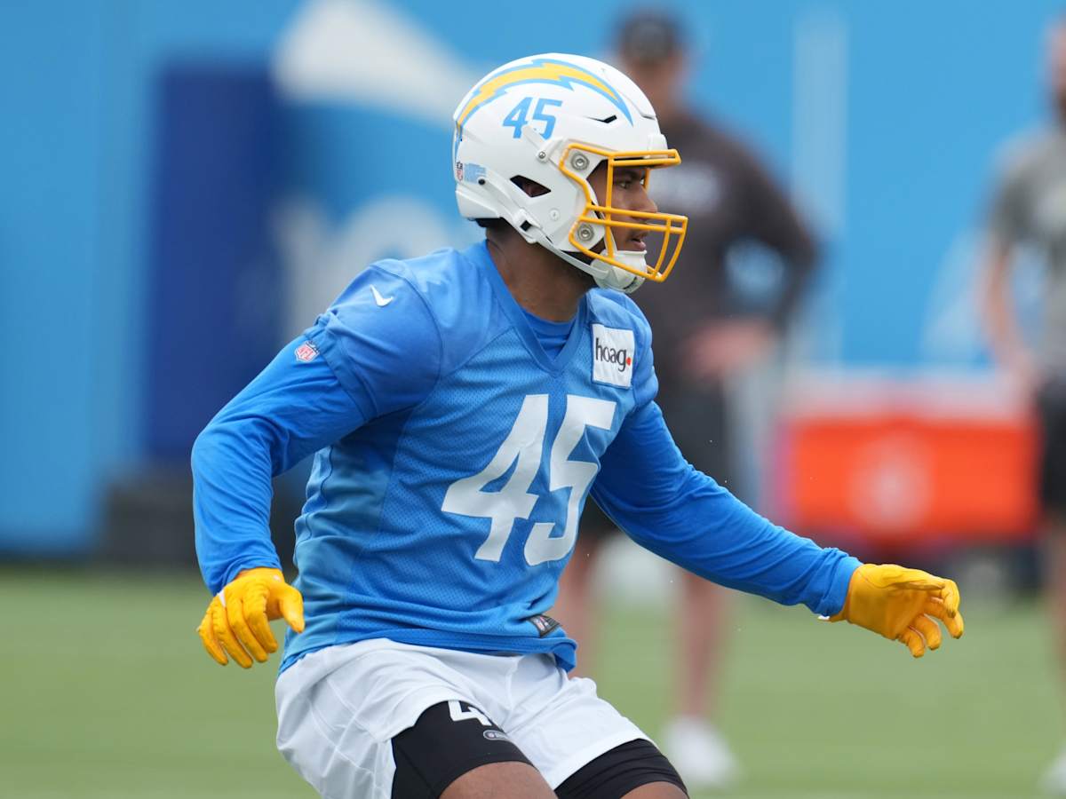 Chargers sign edge rusher Tuli Tuipulotu, their 2nd-round pick