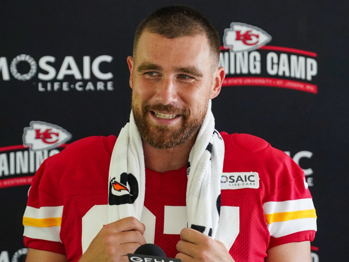 Sports Illustrated on X: Is Travis Kelce's Super Bowl parade