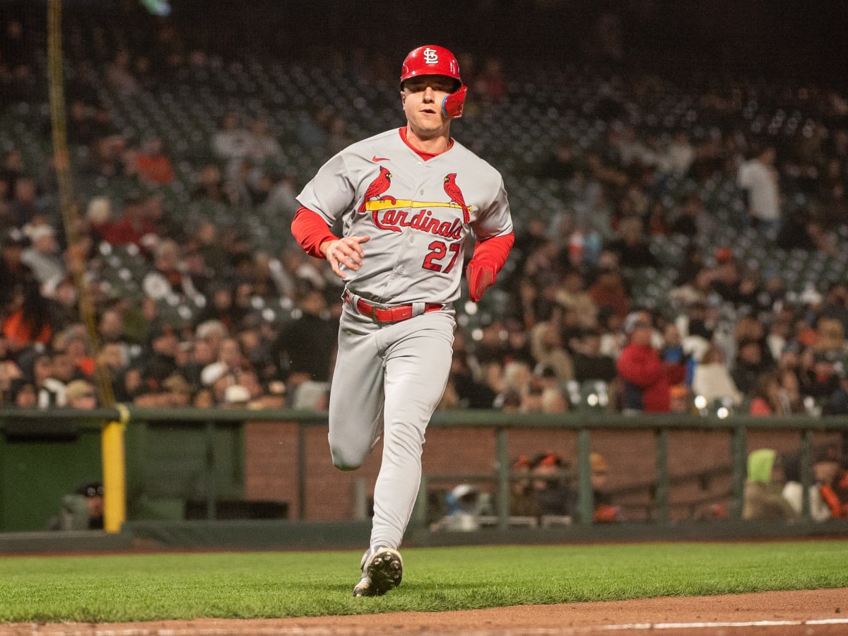 Tyler O'Neill competing for center field job with Cardinals