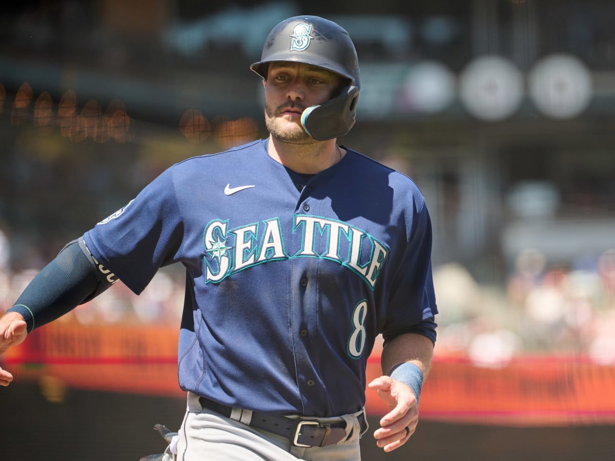 SF Giants swing yet another trade with the Seattle Mariners
