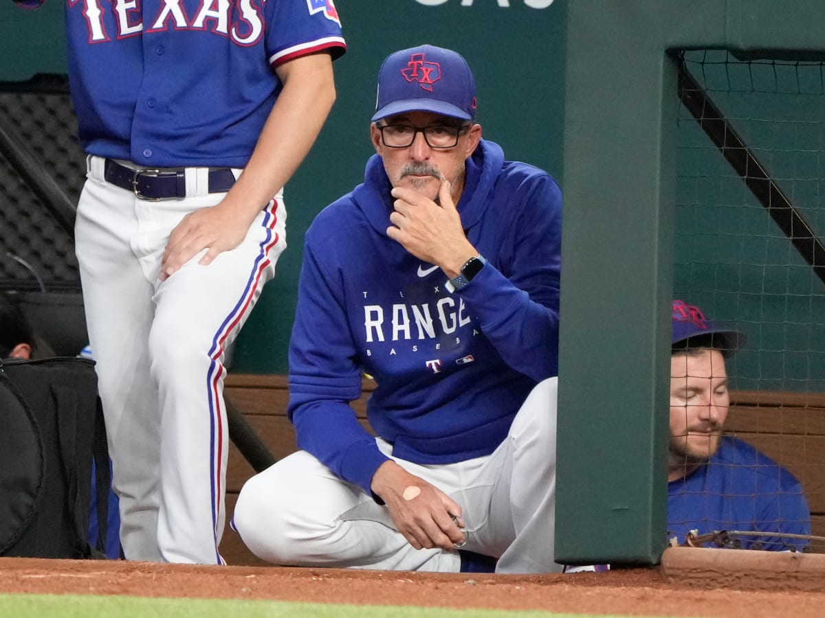 Mike Maddux emerges as lead candidate for Rangers pitching coach