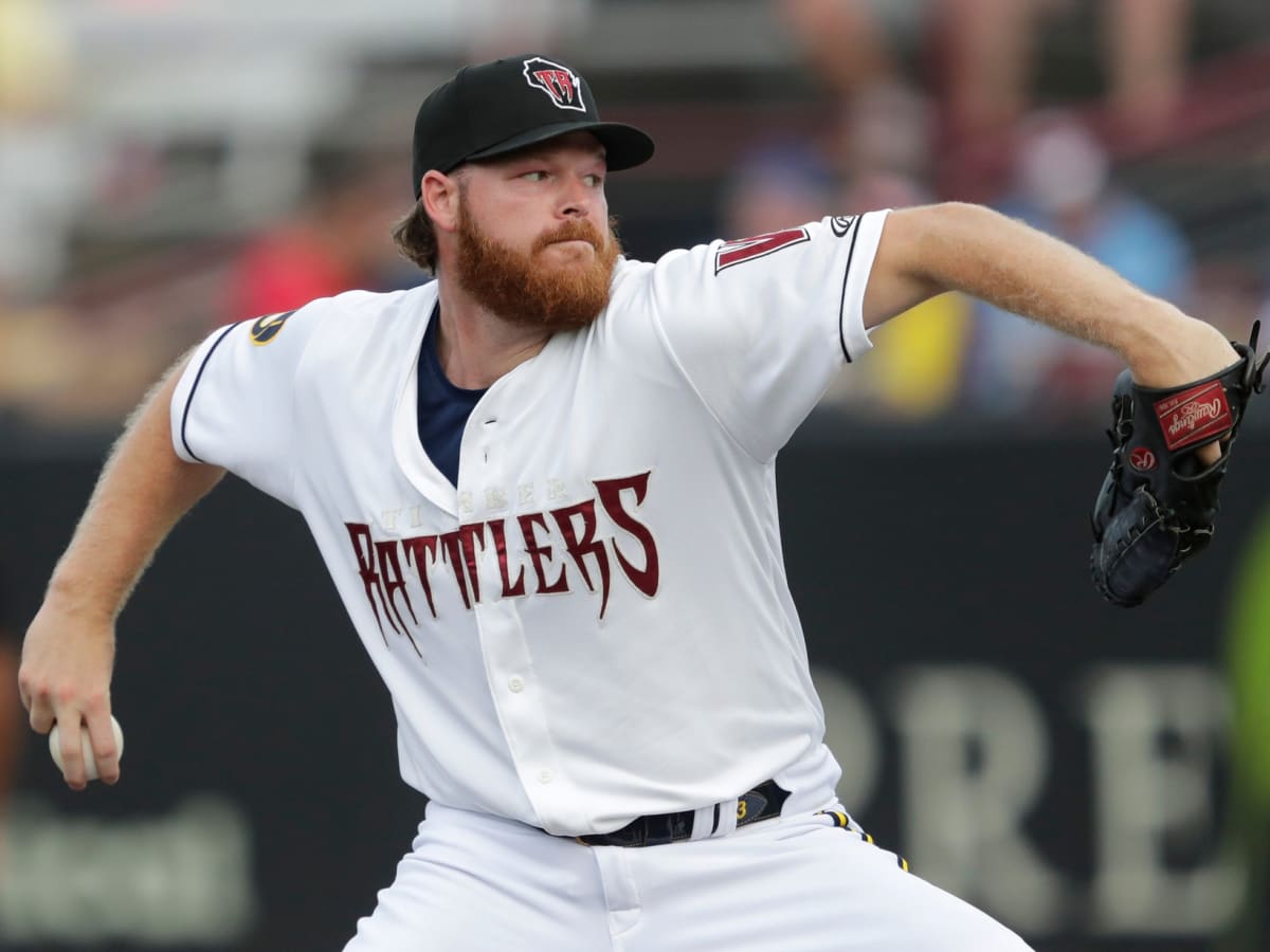 Brandon Woodruff will pitch second straight season opener for Brewers